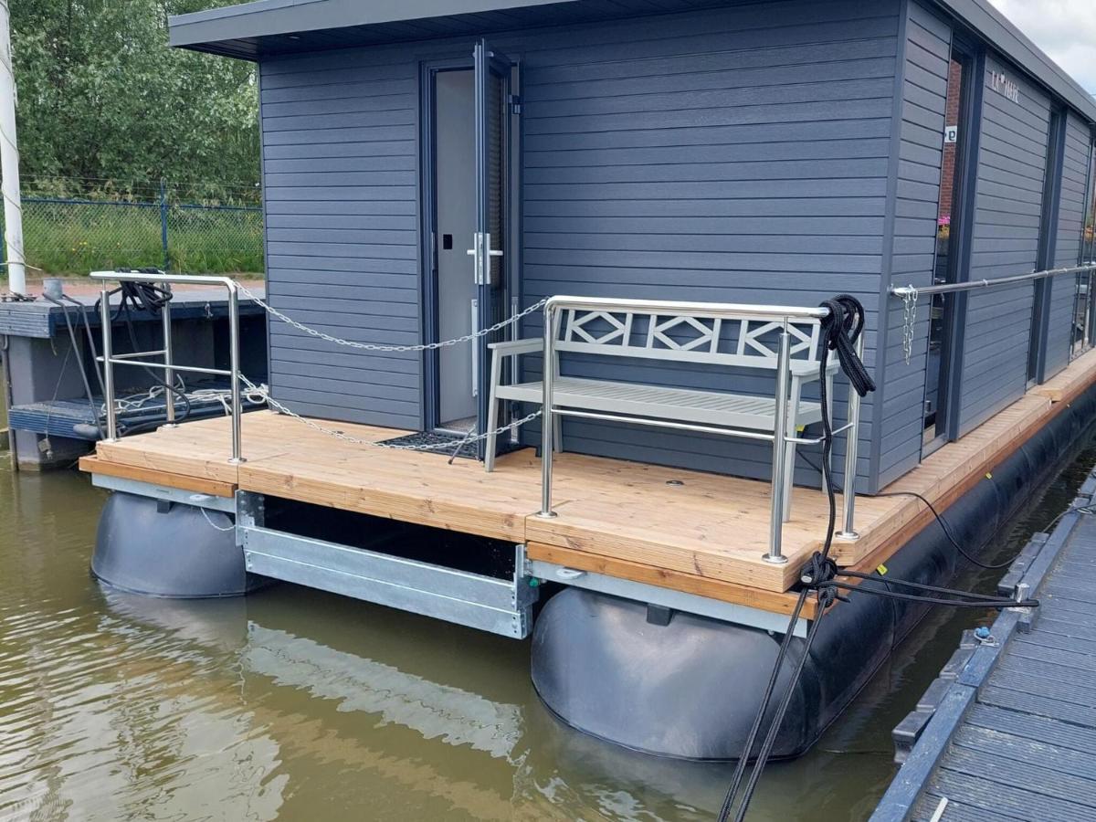 Hotel Luxury Houseboat In Volendam Marina Exterior foto